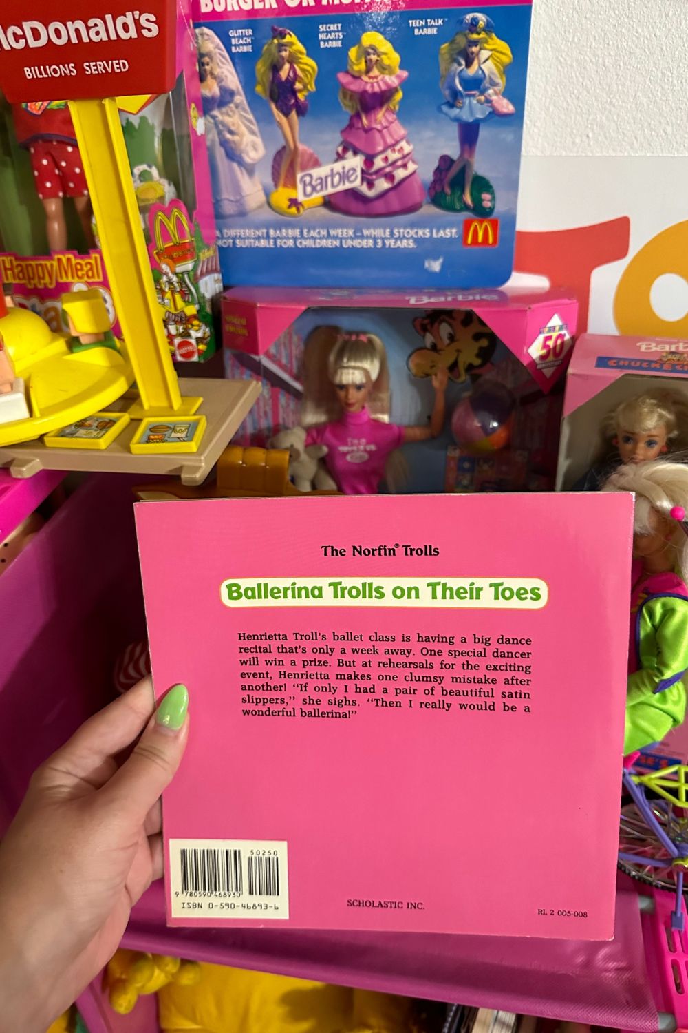 THE NORFIN TROLLS: BALLERINA TROLLS AND THEIR TOES BOOK*