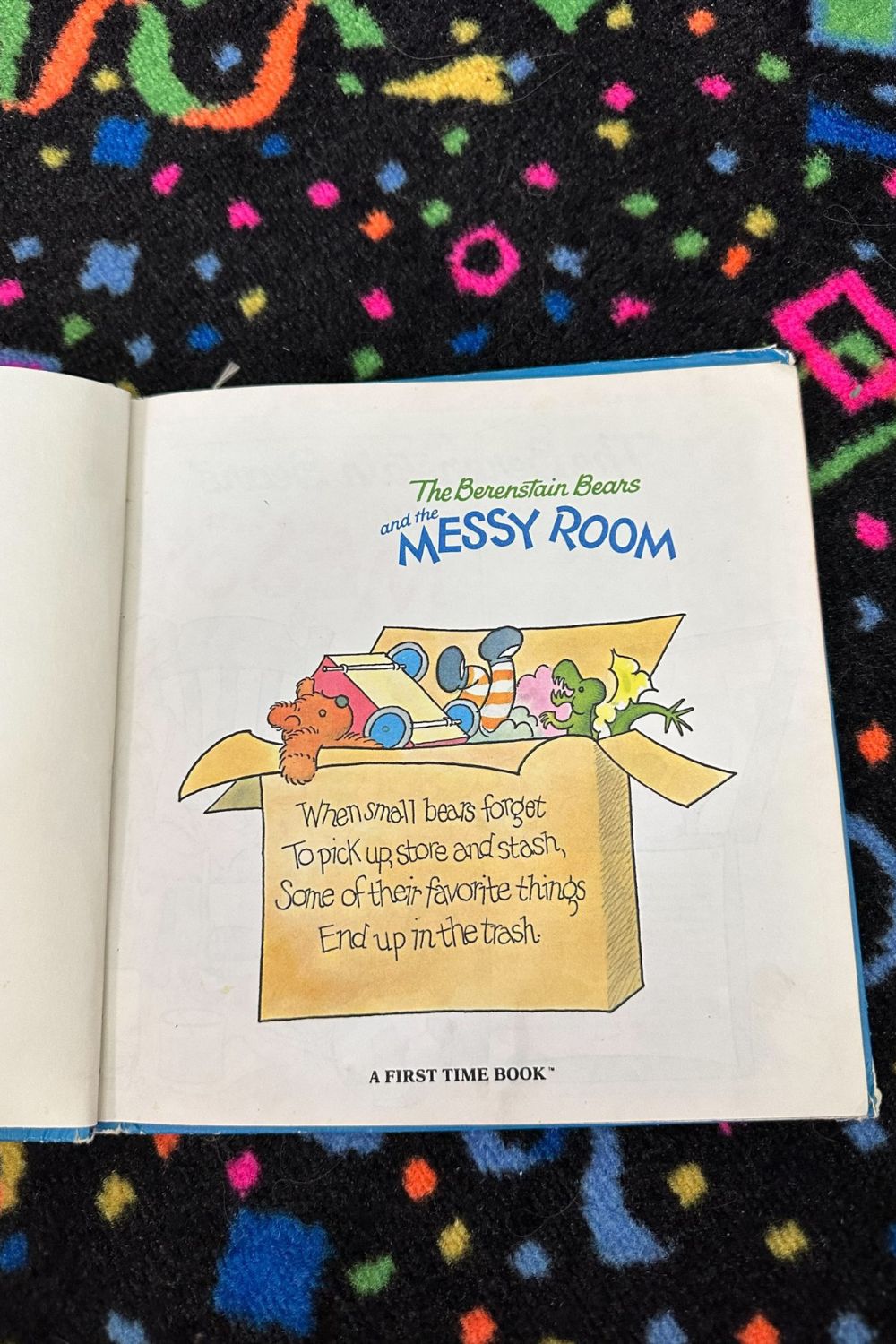 THE BERENSTAIN BEARS ANG THE MESSY ROOM BOOK (HARDCOVER)*