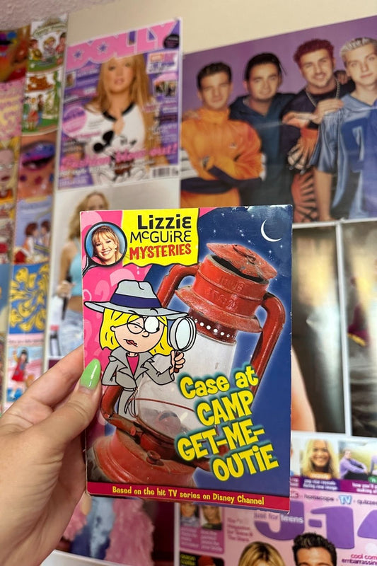 LIZZIE McGUIRE MYSTERIES: CASE CAMP GET-ME-OUTIE BOOK*