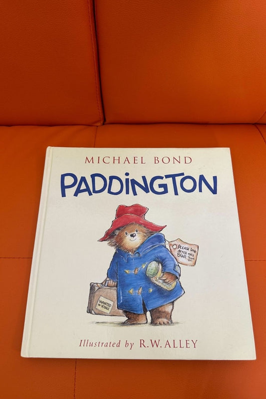 PADDINGTON BEAR BOOK*