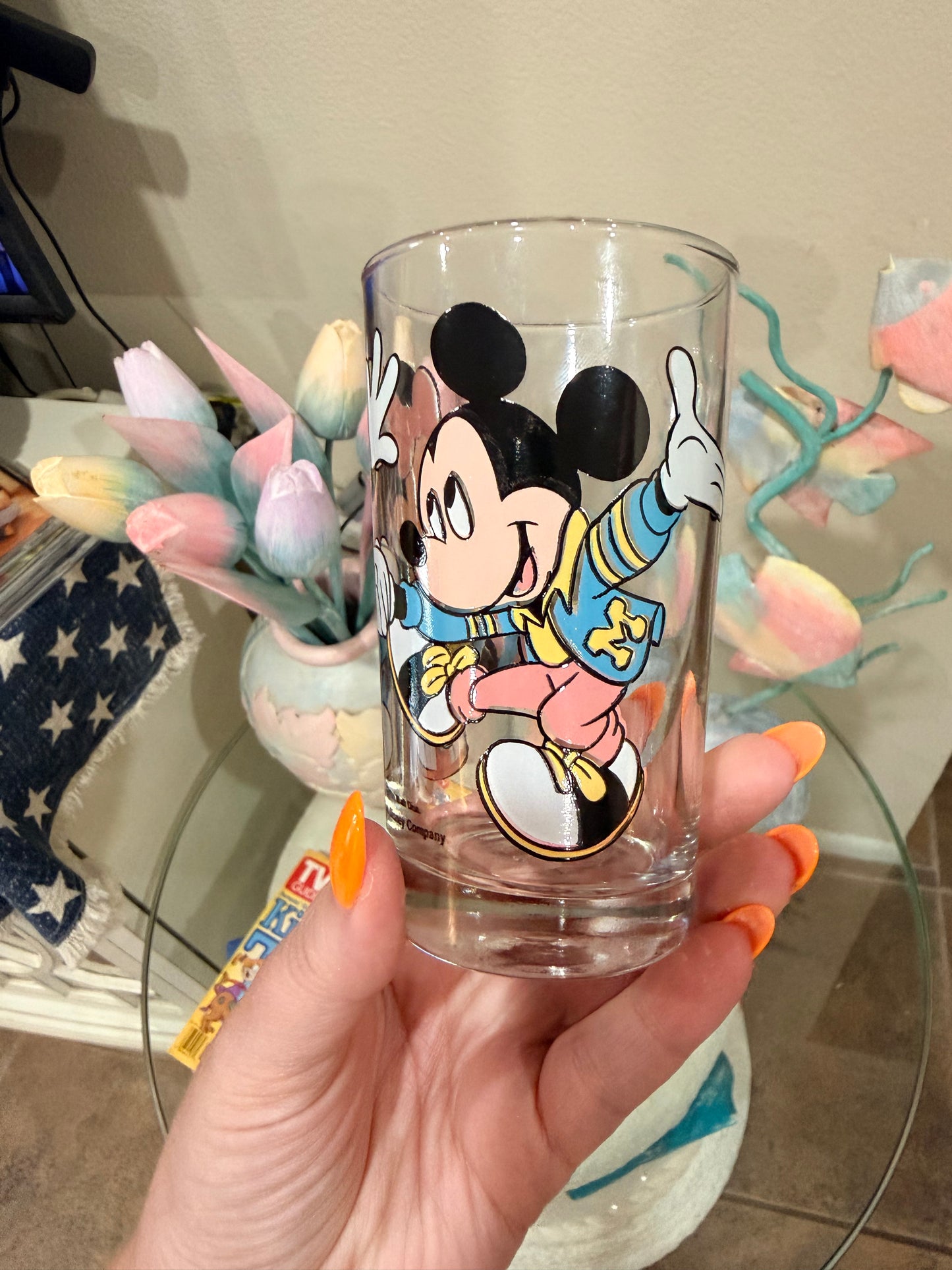 Doo-Wop Mickey and Minnie glass