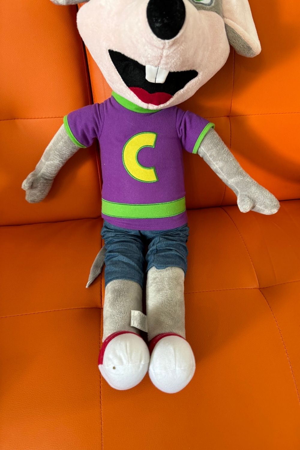 JUMBO 2013 CHUCK E CHEESE PLUSH*