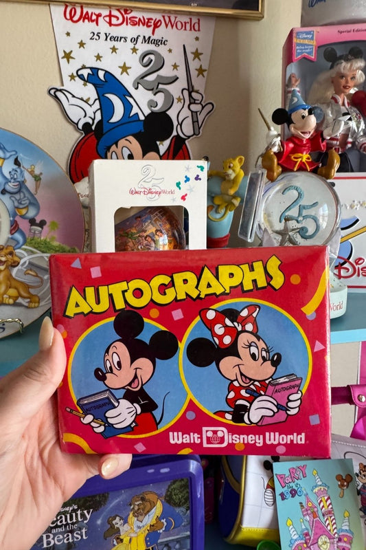 VINTAGE 90'S DISNEY AUTOGRAPH BOOK*