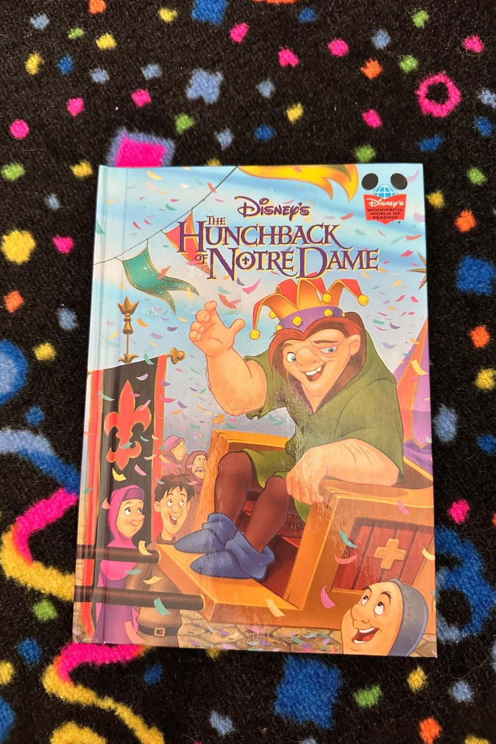 THE HUNCHBACK OF NOTRE DAME BOOK (DISNEY'S WONDERFUL WORLD OF READING) *