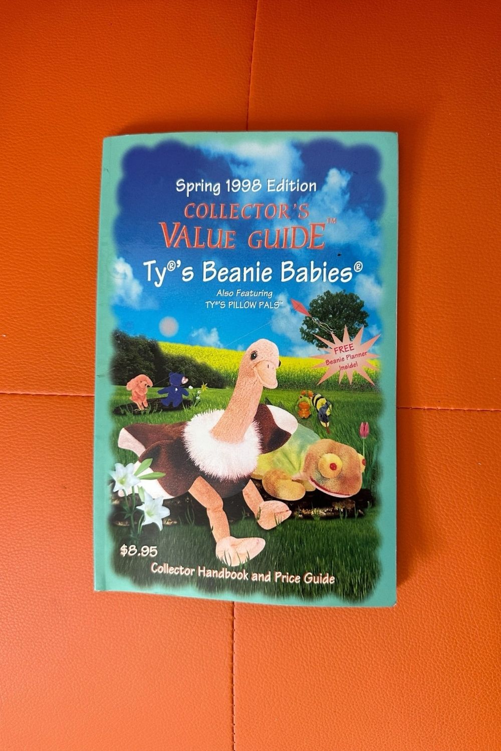 SPRING 1998 EDITION TY BEANIE BABIES BOOK*