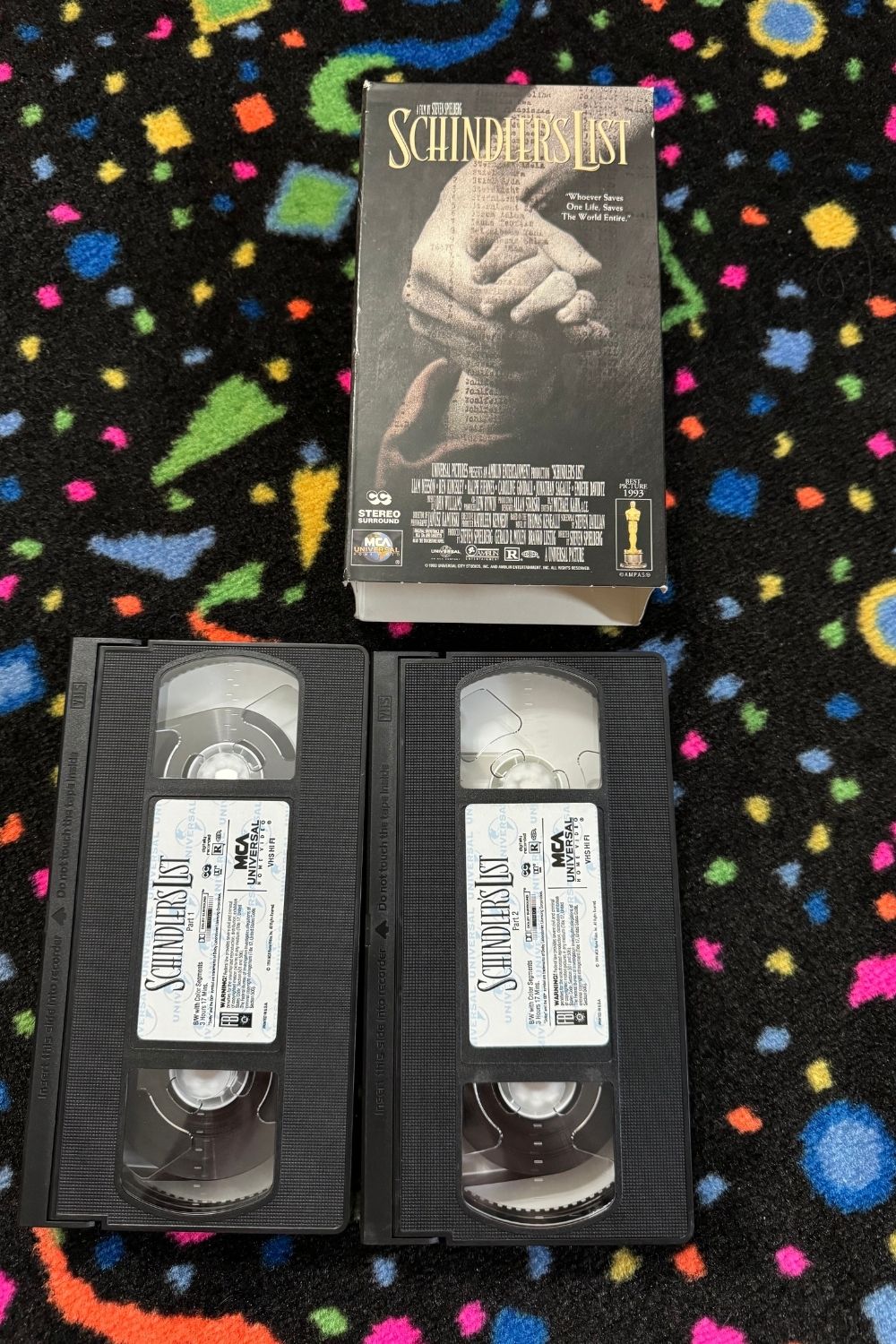 SCHINDLER'S LIST VHS TAPE SET*