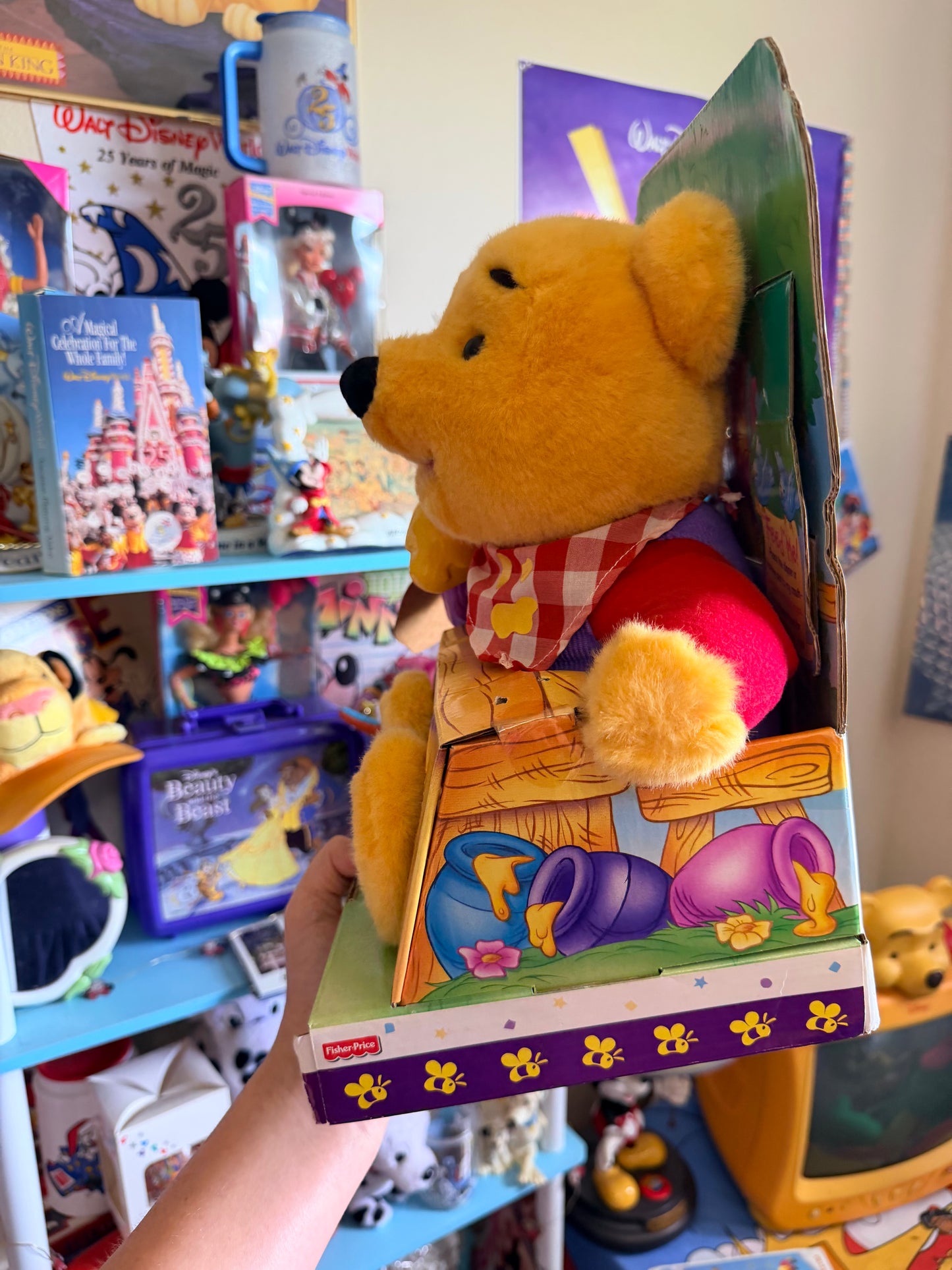 Disney Fisher Price Winnie The Pooh 1999 Interactive Talk Wiggle move honey