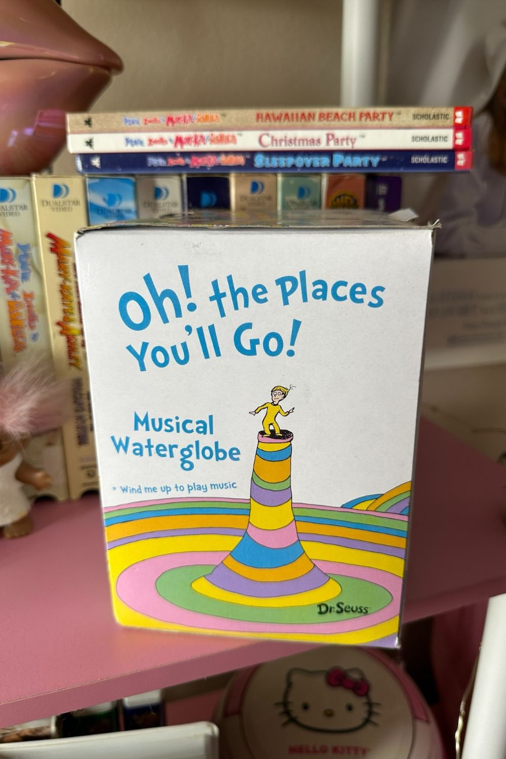 DR. SEUSS, OH THE PLACES YOU'LL GO! MUSICAL WATER GLOBE*