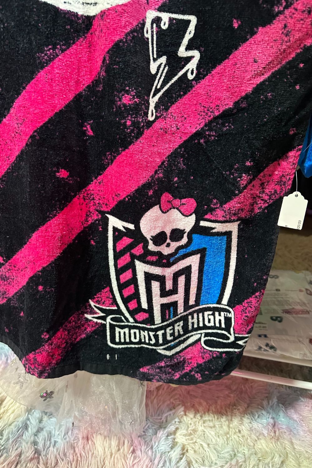 MONSTER HIGH POOL TOWEL*