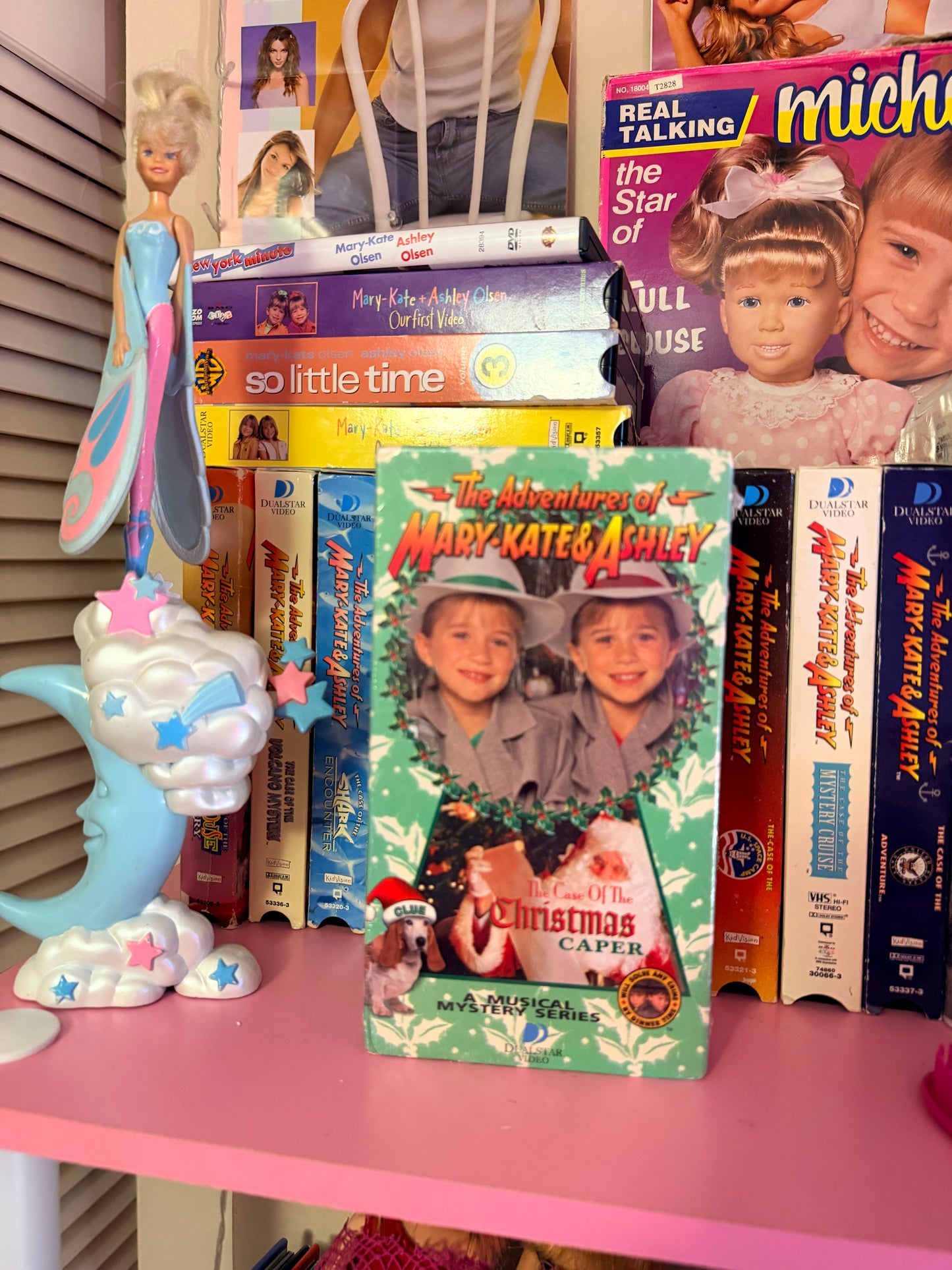 The adventures of Mary-Kate & Ashley The Case Of The Christmas Capers VHS