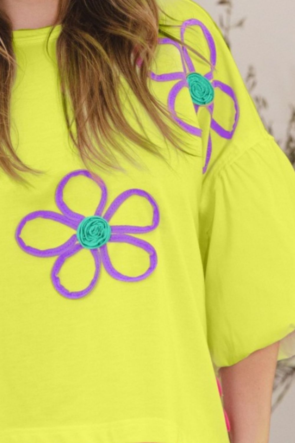 TROPICAL BLOOM EMBROIDERED TOP