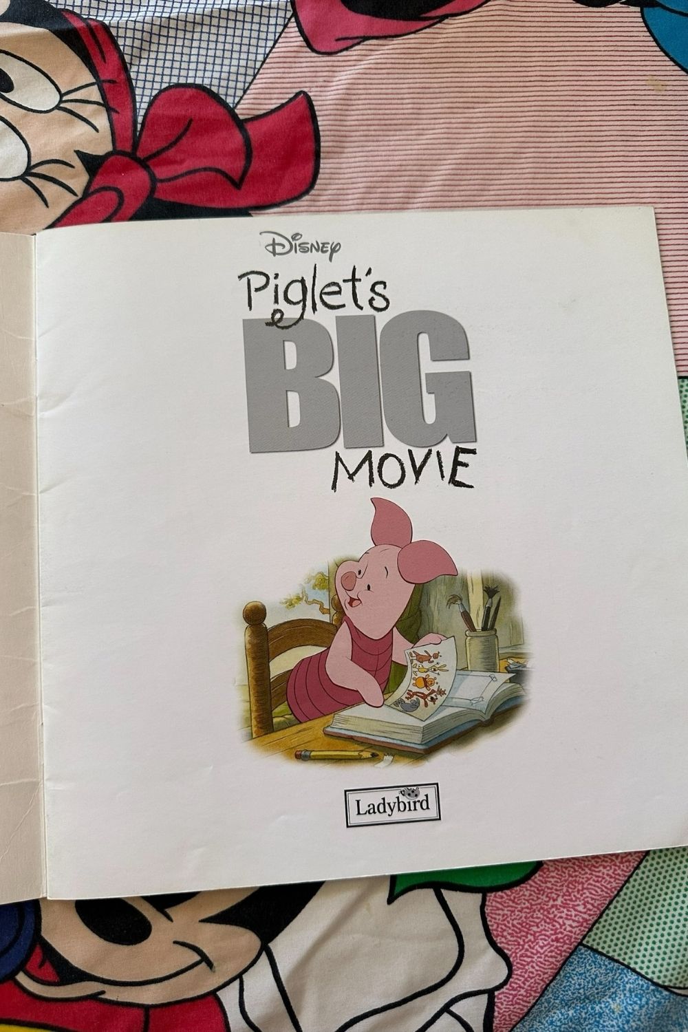 PIGLETS BIG MOVIE BOOK*