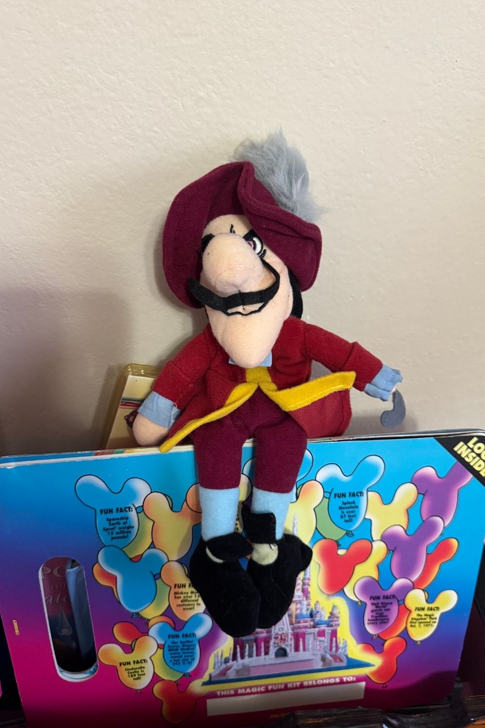 CAPTAIN HOOK DISNEY STORE BEANIE*