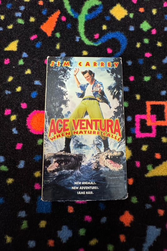 ACE VENTURA WHEN NATURE CALLS*