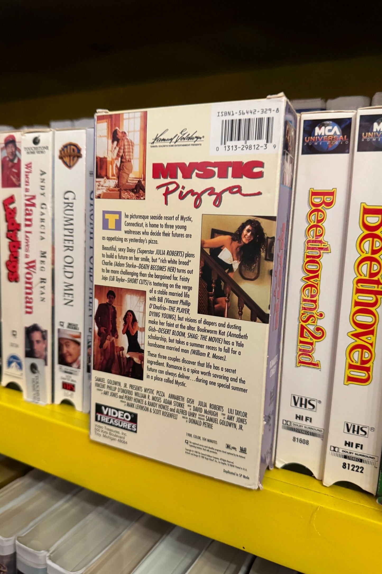 MYSTIC PIZZA VHS*