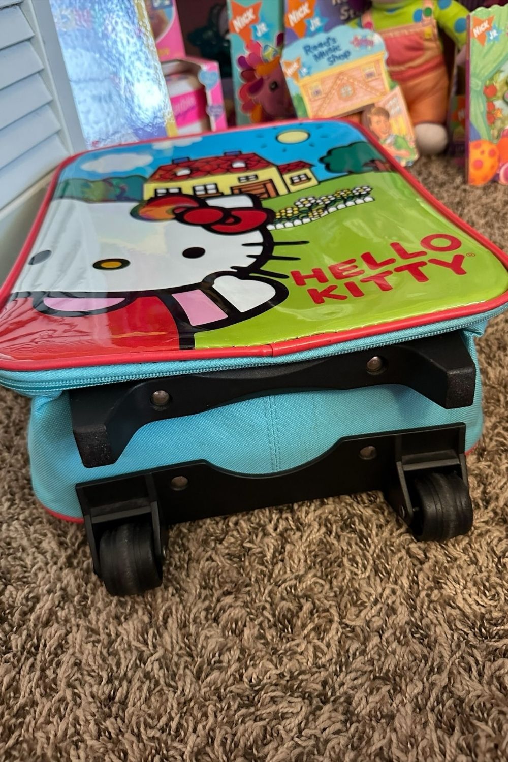 HELLO KITTY "I'M HOME" ROLLING SUITCASE*