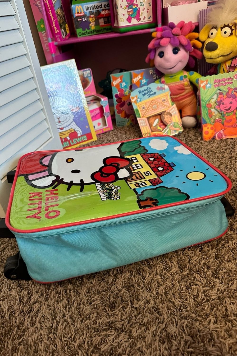 Vintage sold Hello Kitty Suitcase