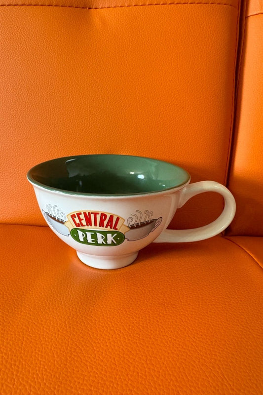 CENTRAL PERK MUG*