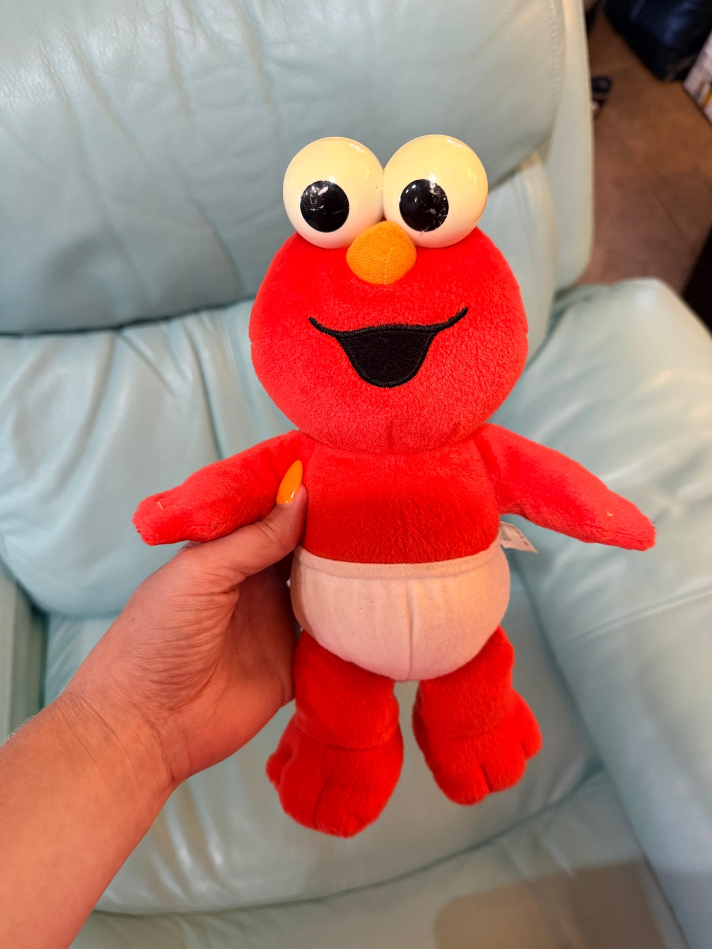 2010 Elmo has a cold toy talking works