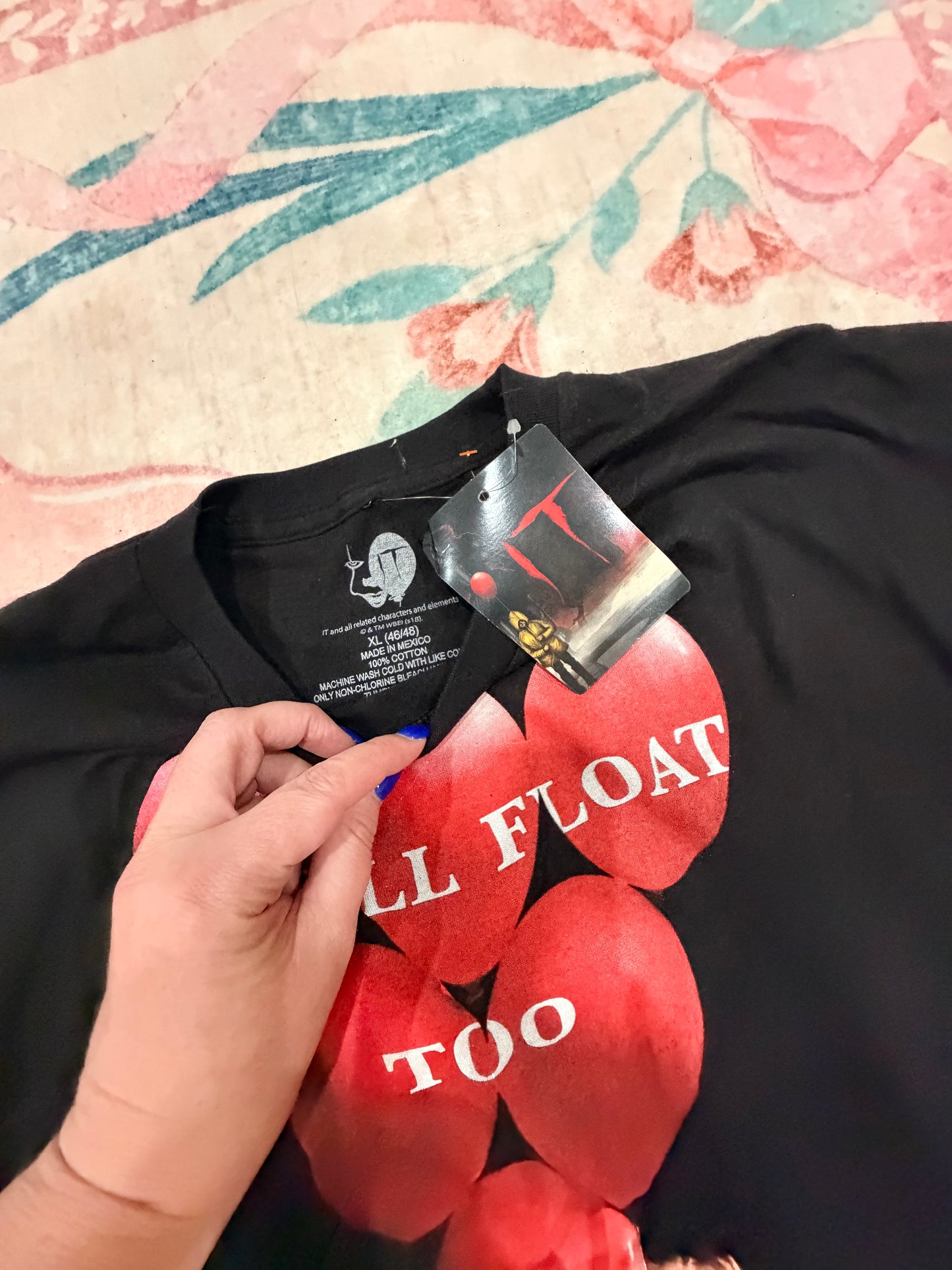 You’ll Float Too Tee XL