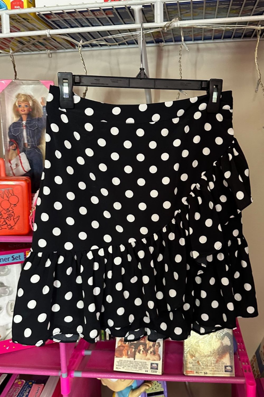 DO'S AND DOTS POLKADOT MINI SKIRT