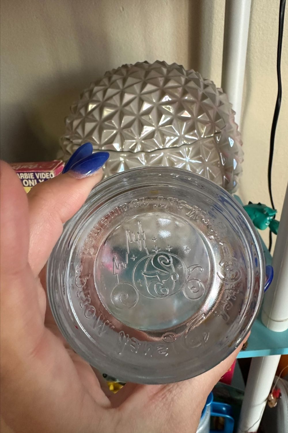 25th ANNIVERSARY DISNEY EPCOT GLASS*