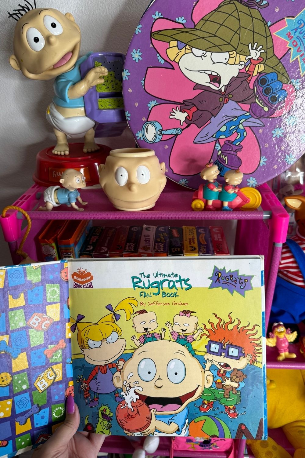 THE ULTIMATE RUGRATS FAN BOOK*