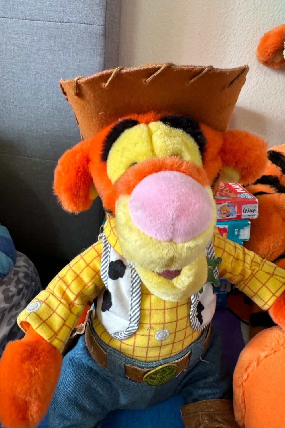 SHERIFF TIGGER PLUSH*