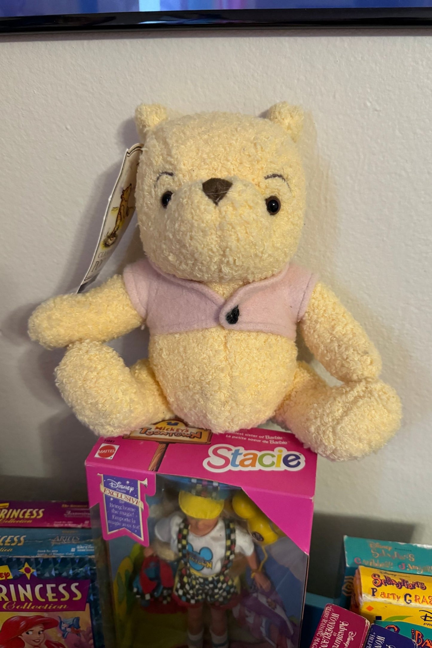 CLASSIC WINNIE THE POOH DISNEY STORE PLUSH*