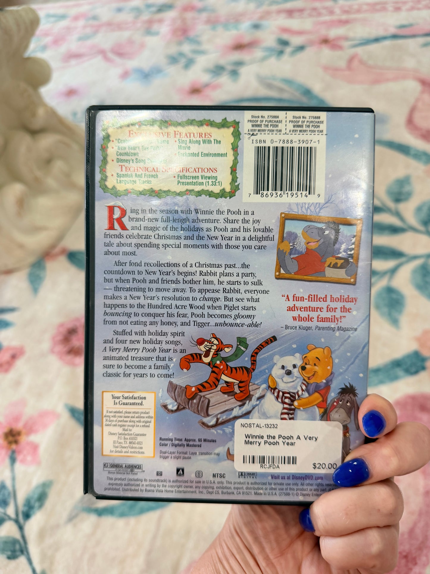 Winnie the Pooh A Very Merry Pooh Year