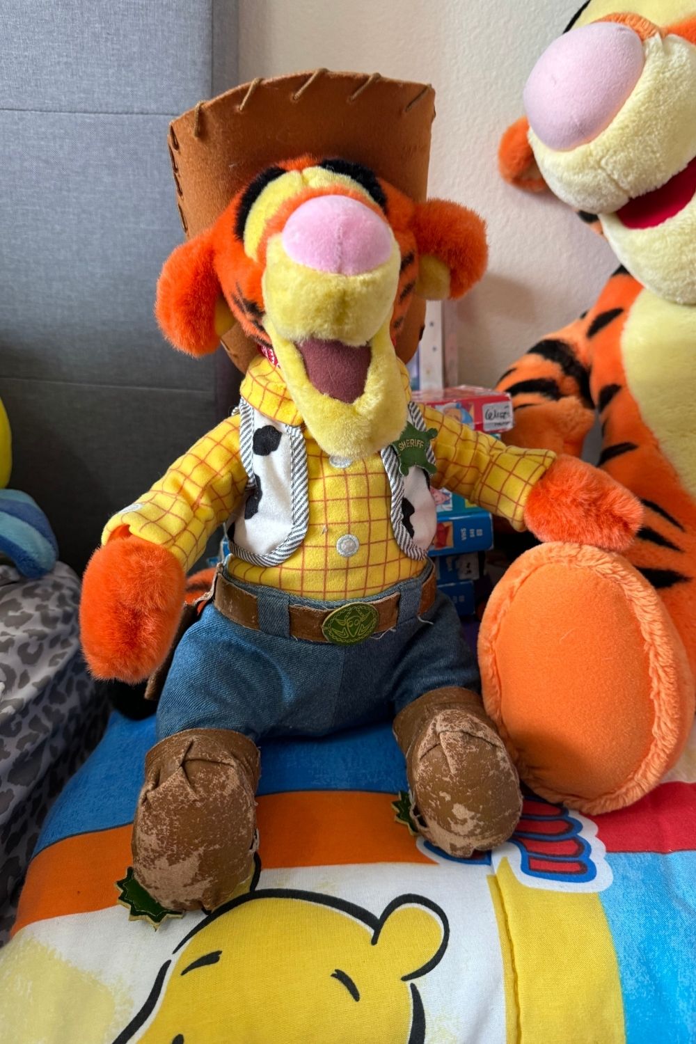 SHERIFF TIGGER PLUSH*