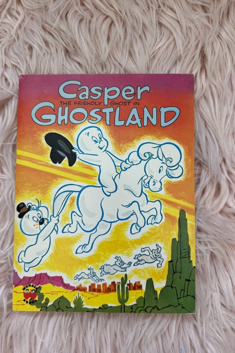 1969 VINTAGE CASPER THE FRIENDLY GHOST IN GHOSTLAND BOOK*