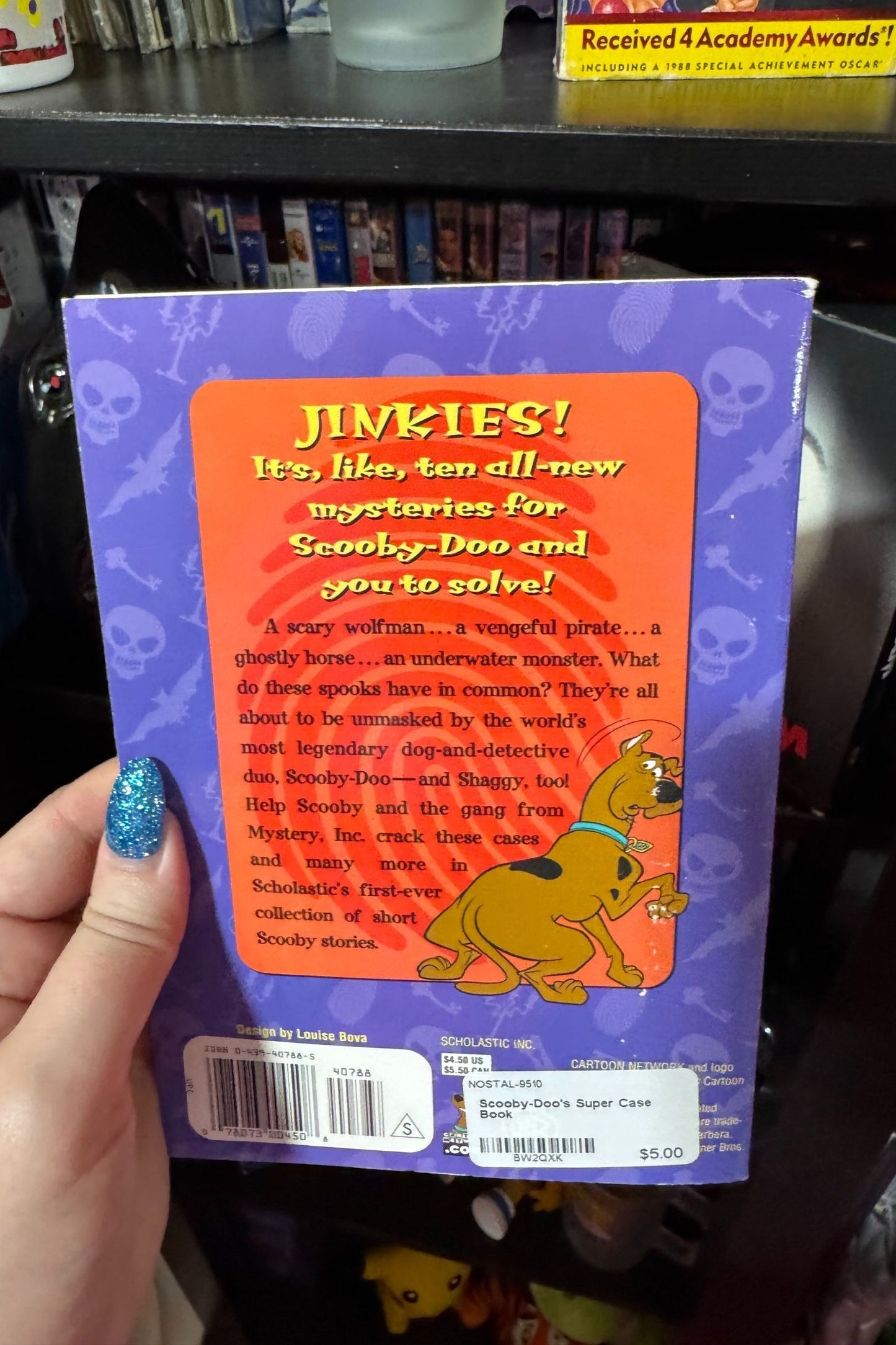 SCOOBY-DOO’S SUPER CASE BOOK*