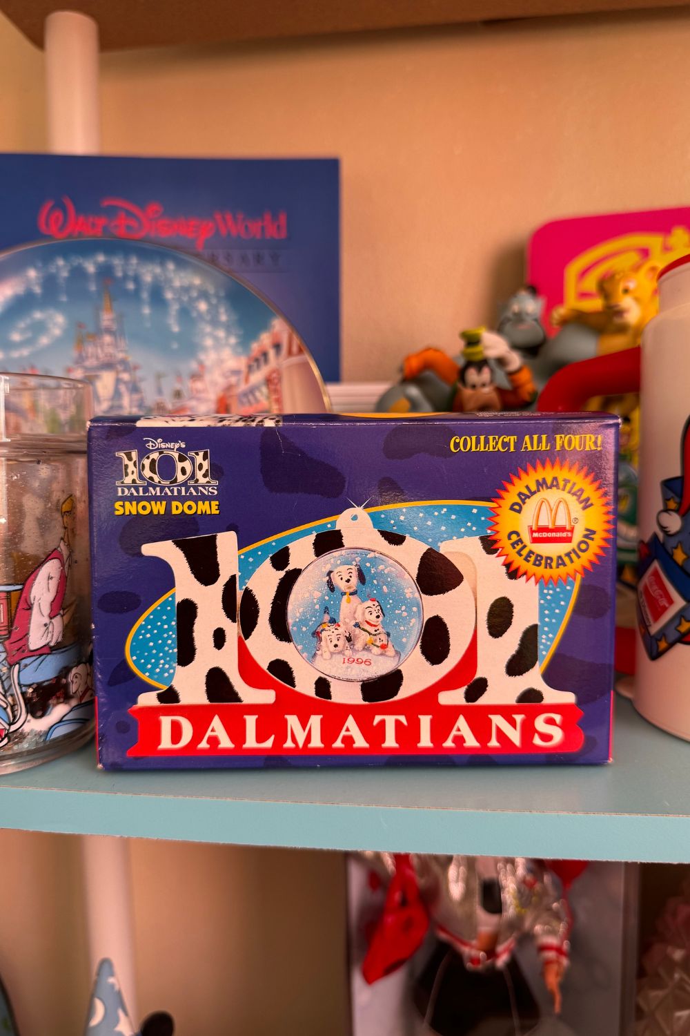 101 DALMATIANS  SNOW DOME "DALMATIAN CELEBRATION"*