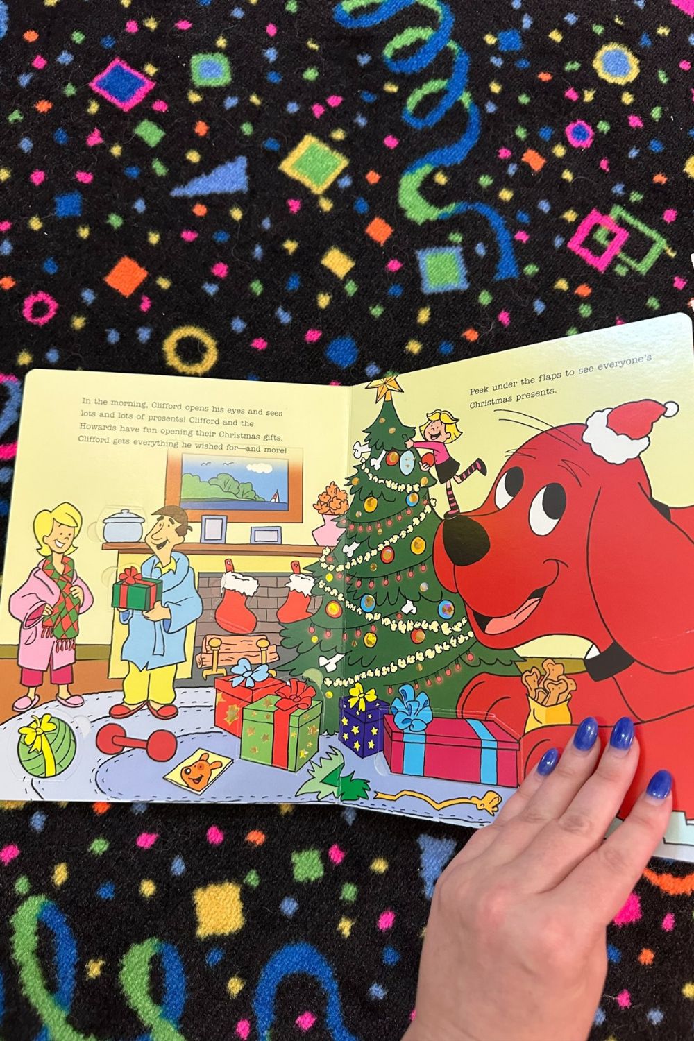 CLIFFORD'S CHRISTMAS PRESENTS BOOK*