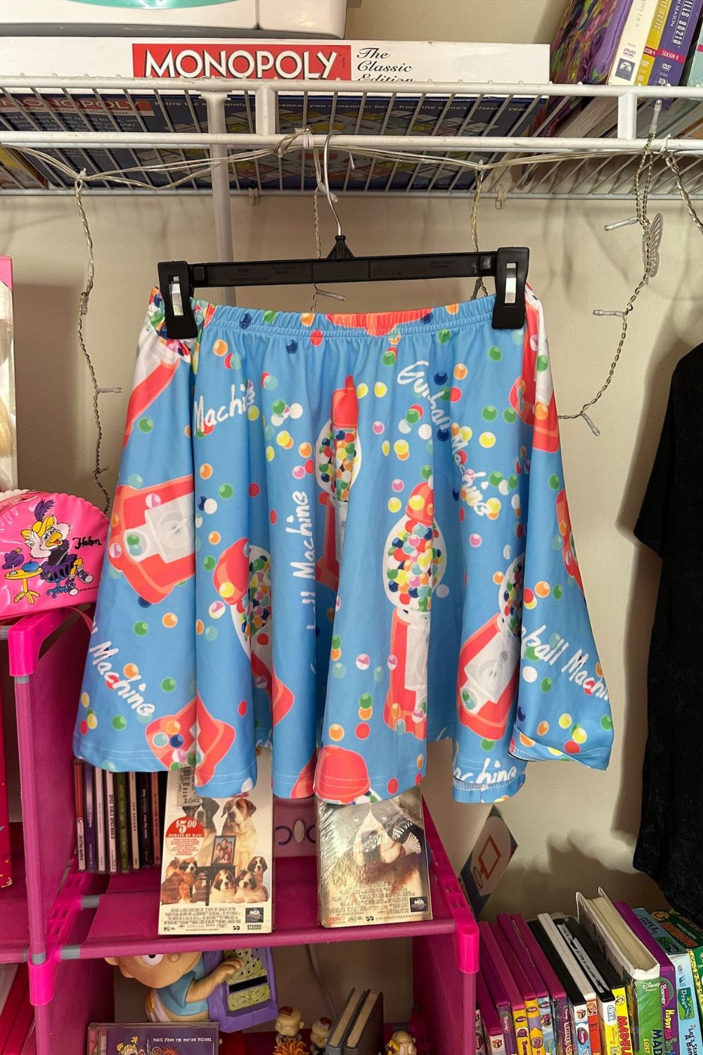 GUM-BALL MACHINE SKIRT SIZE MEDIUM*