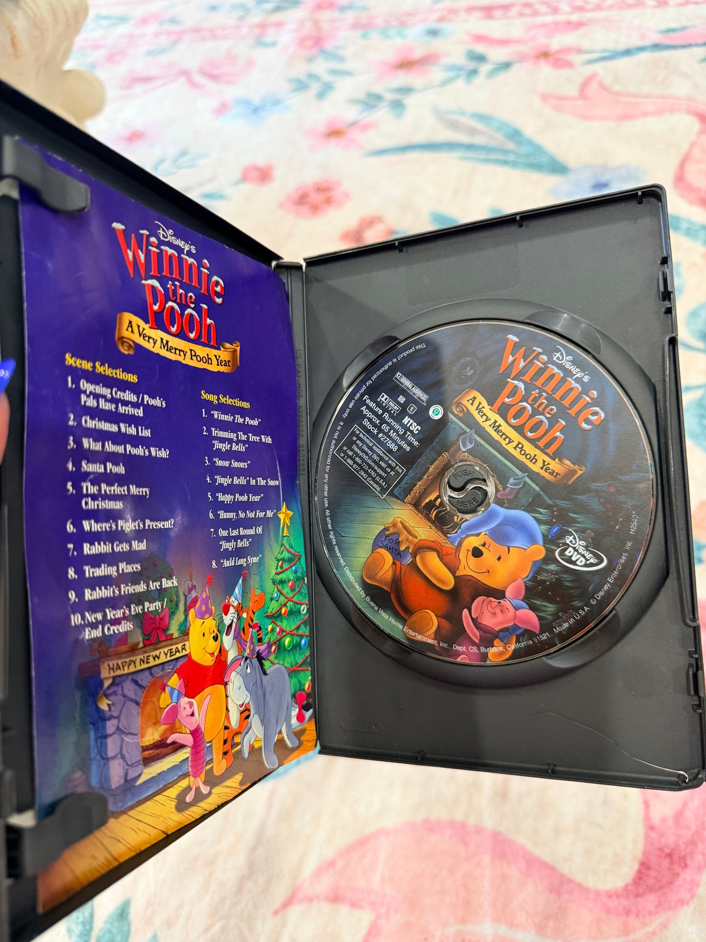 Winnie the Pooh A Very Merry Pooh Year