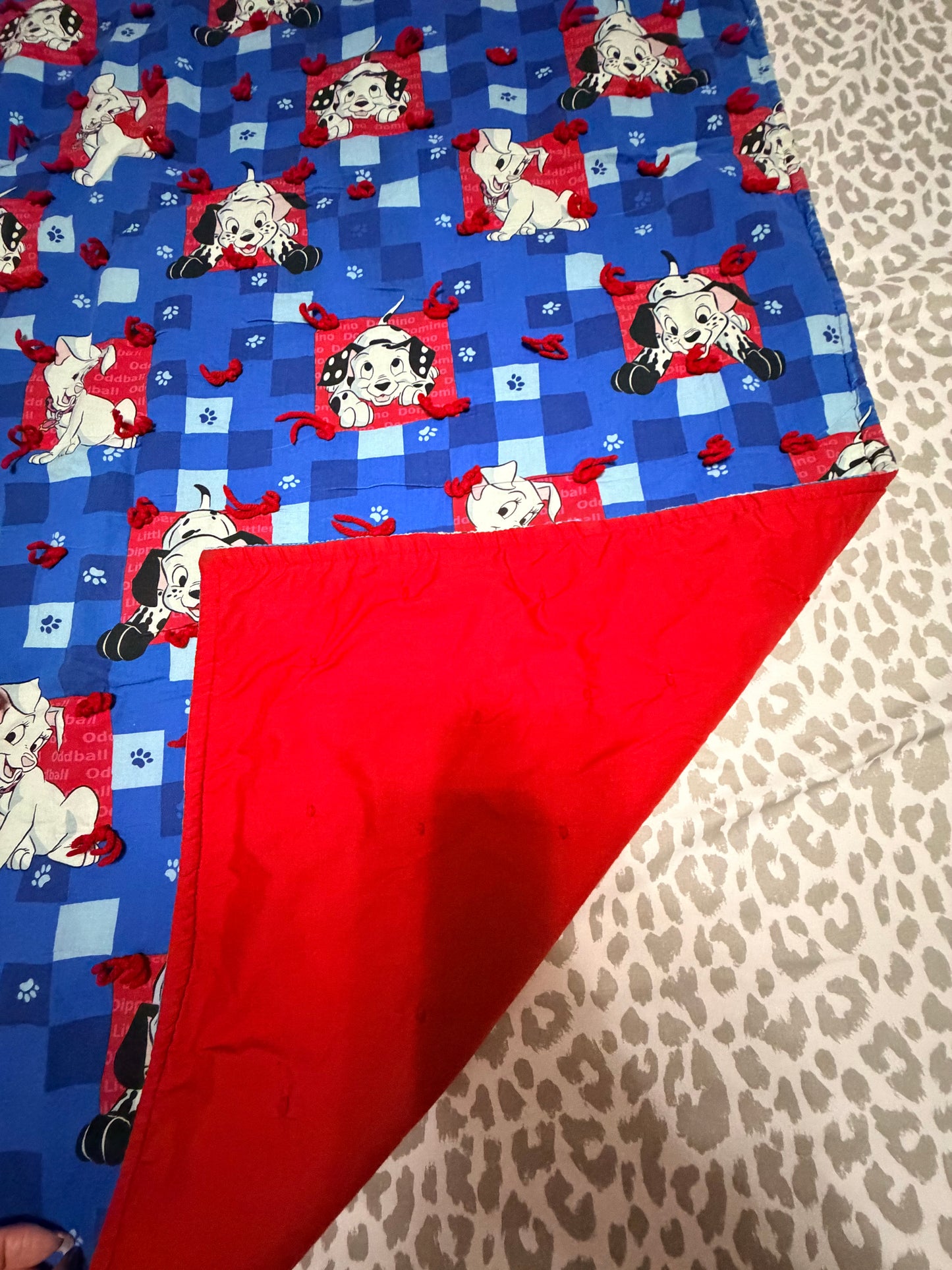 101 Dalmatians throw blanket