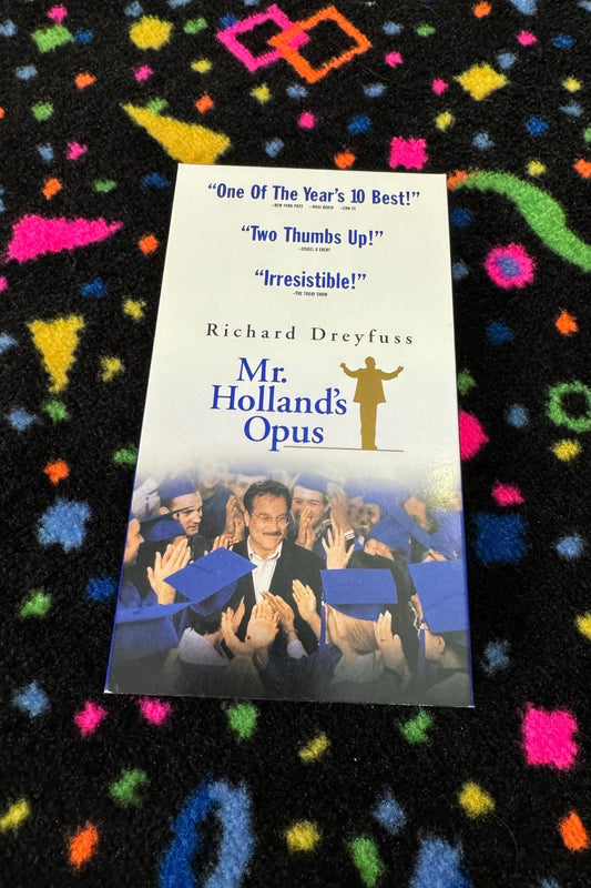 MR. HOLLAND’S OPUS VHS*