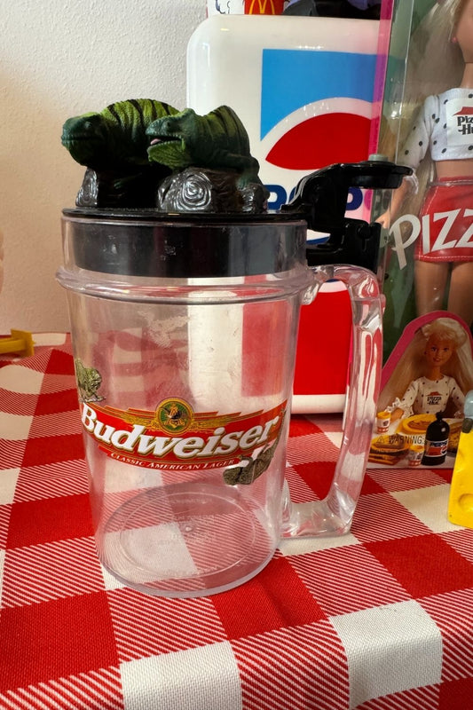 BUDWEISER LIZARDS MUG*