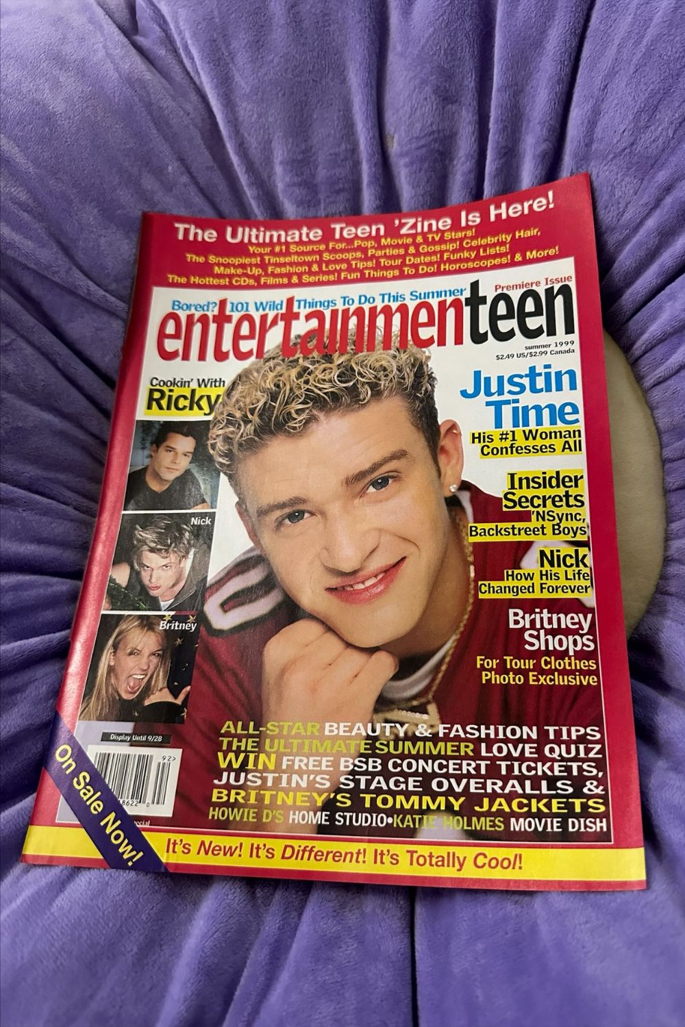 OCTOBER 1999 16 MAGAZINE PAGE JOSHUA JACKSON/JUSTIN ON MAGAZINE BACK*