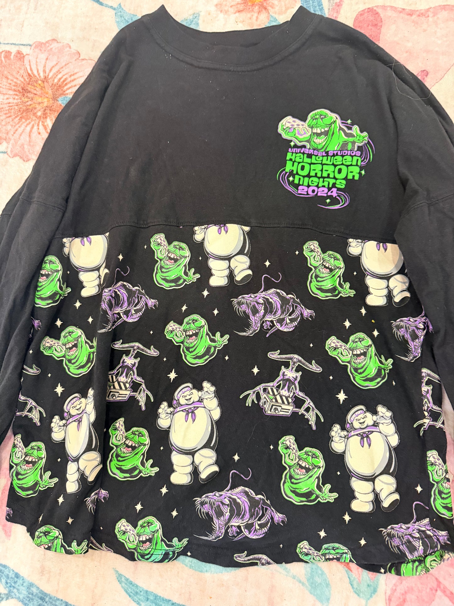 Halloween Horror Nights 2024 Ghostbusters slimer spirit jersey size small