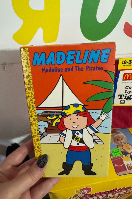 MADELINE AND THE PIRATES VHS*