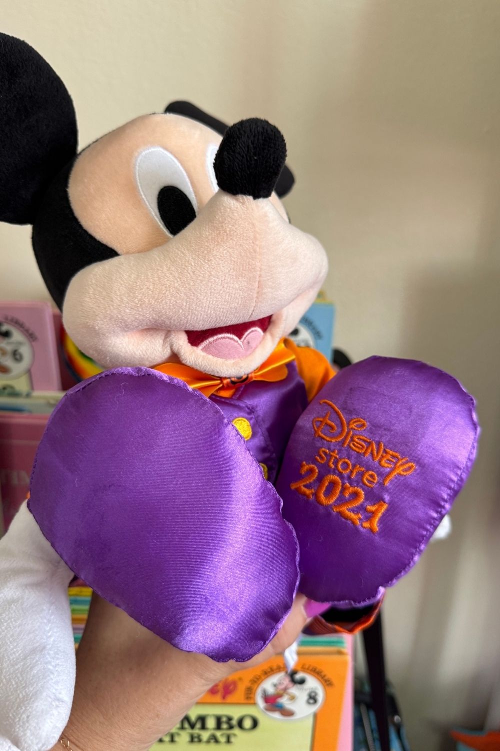 2021 HALLOWEEN MICKEY PLUSH*