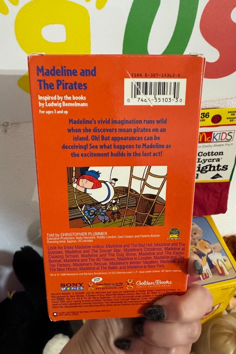 MADELINE AND THE PIRATES VHS*