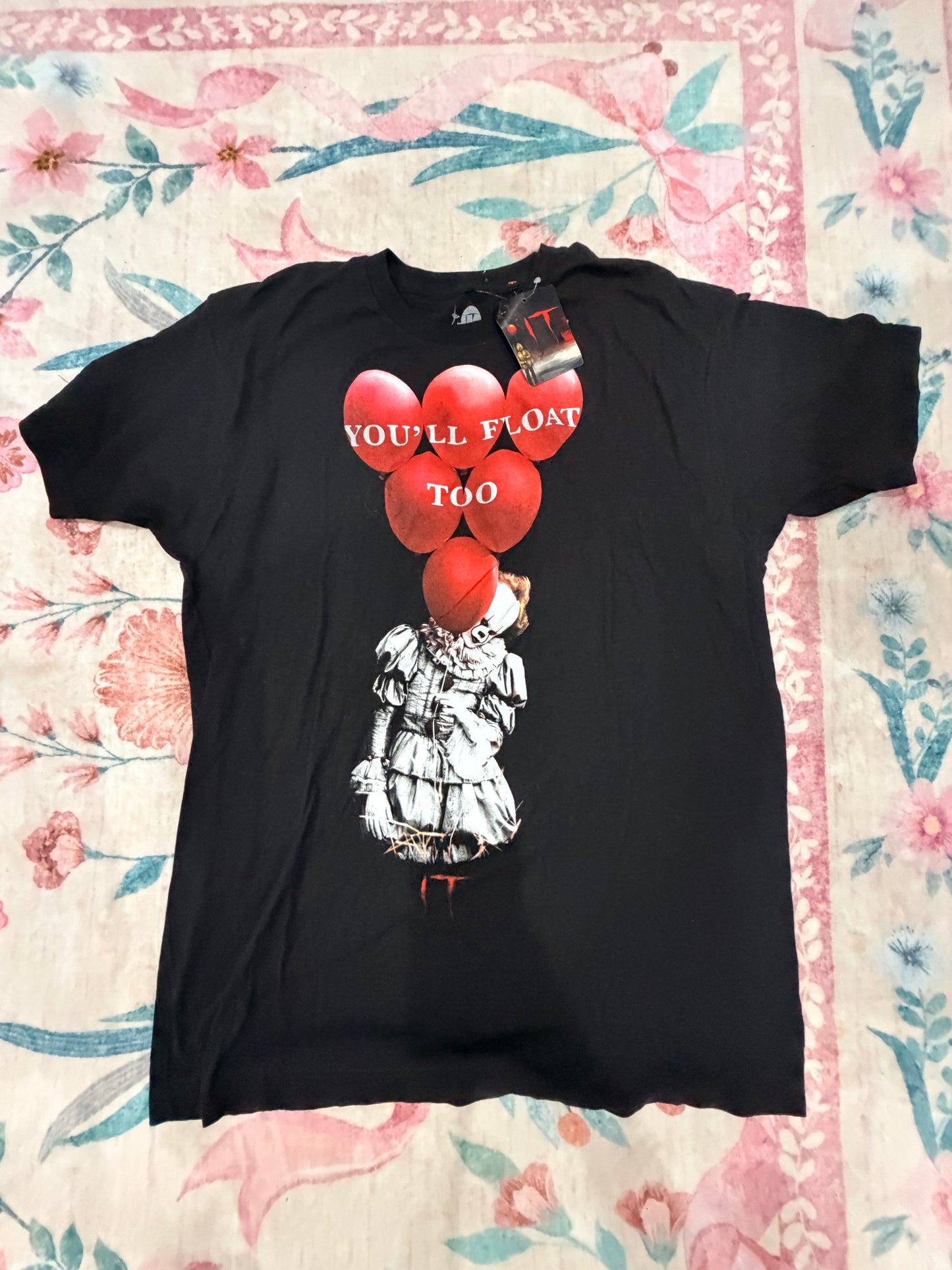 You’ll Float Too Tee XL