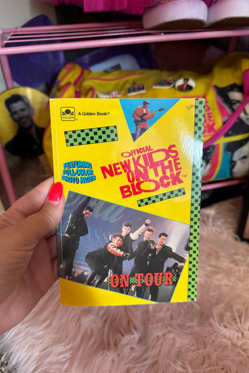 NEW KIDS ON THE BLOCK TOUR BOOK*