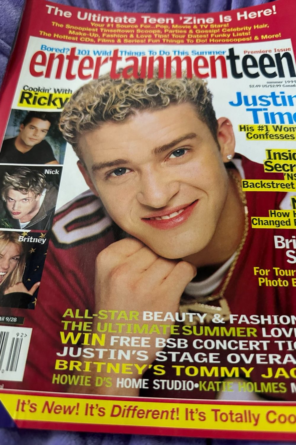 OCTOBER 1999 16 MAGAZINE PAGE JOSHUA JACKSON/JUSTIN ON MAGAZINE BACK*