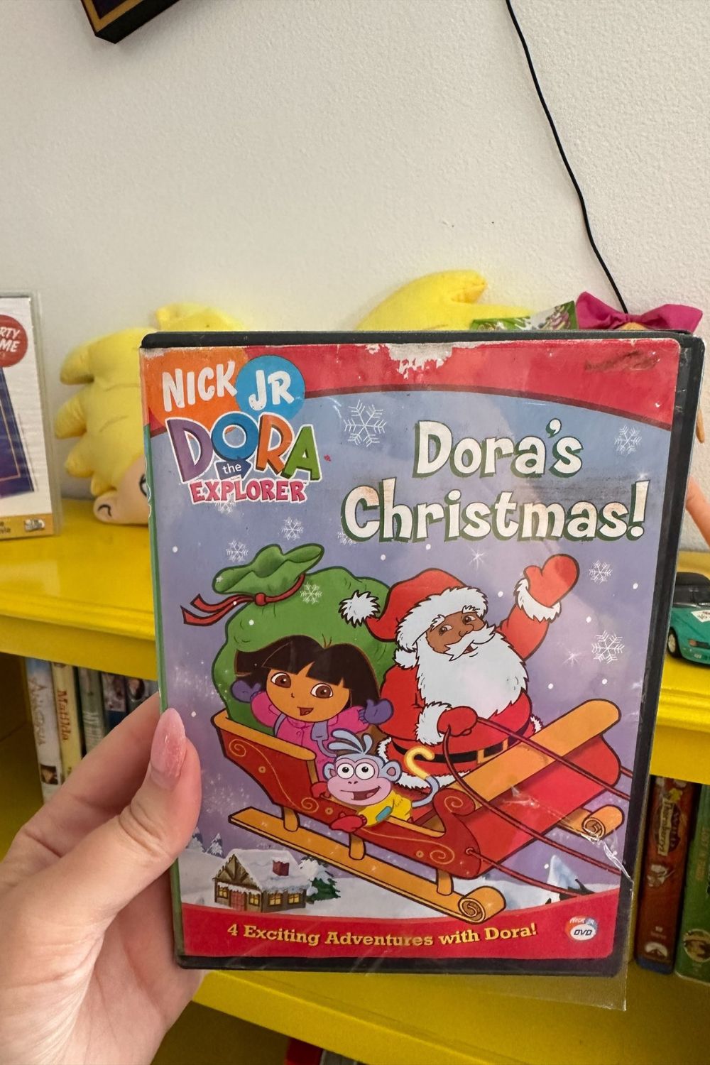 DORA THE EXPLORER: DORA'S CHRISTMAS DVD*