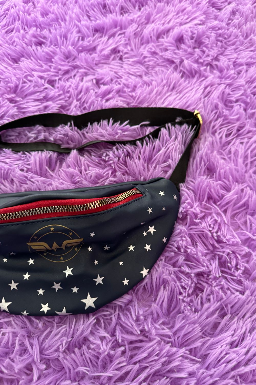 WONDER WOMAN FANNY PACK*